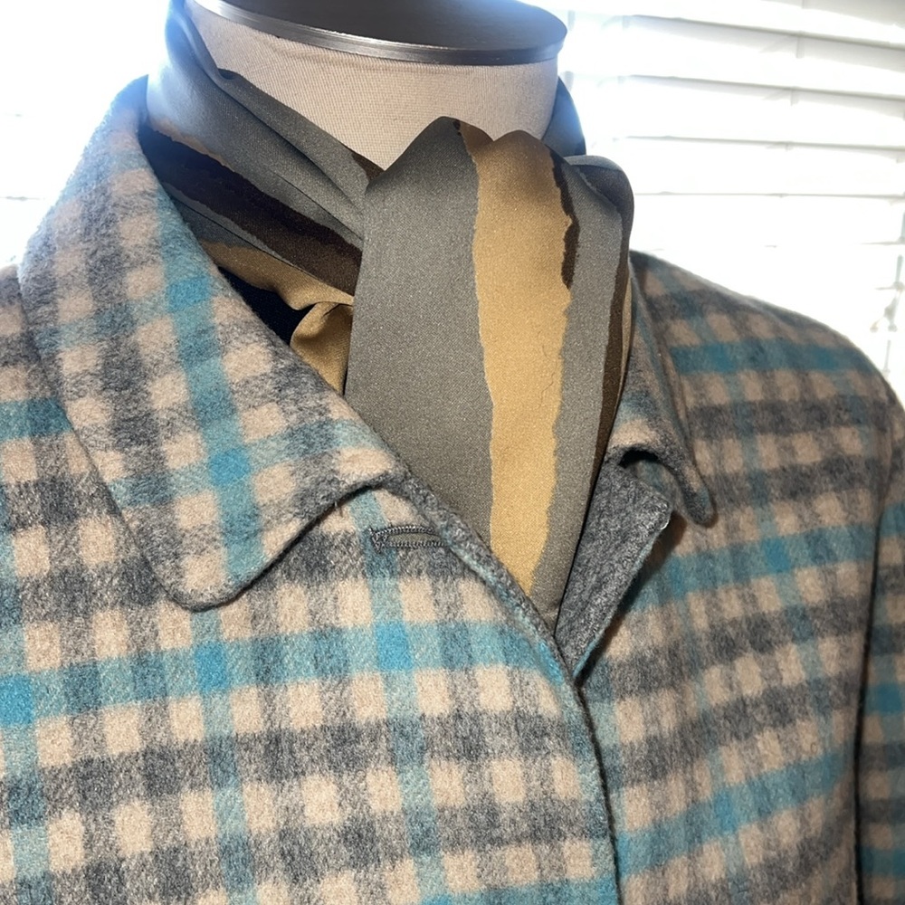 Large Herringbone Pattern Wool Blazer - image 2